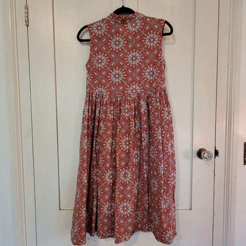 Dress - Picture 4 of 5